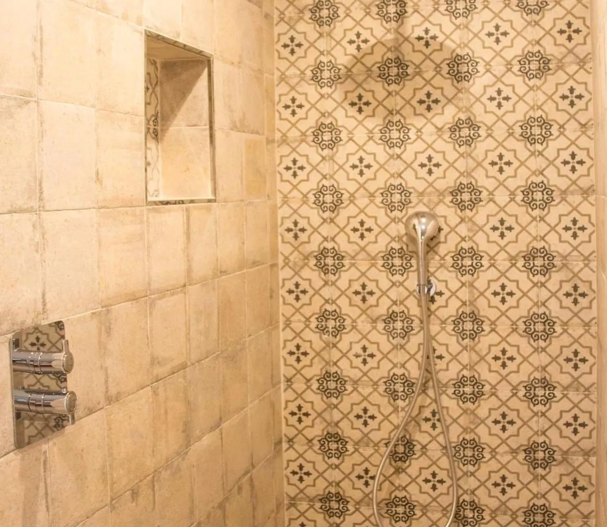 Bed & Breakfast Los-Barquitos Torrox Homestay